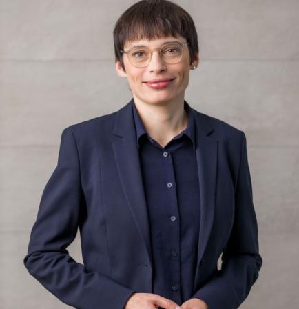 Ministerin Josefine Paul